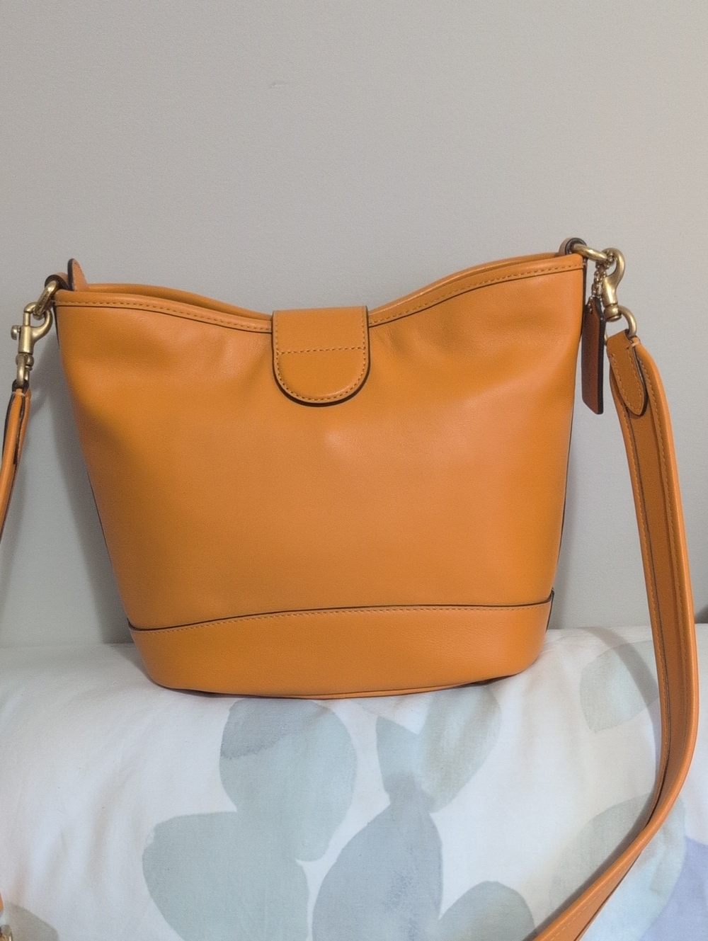Coach Tali Bag In Papaya - Picture 2 of 15